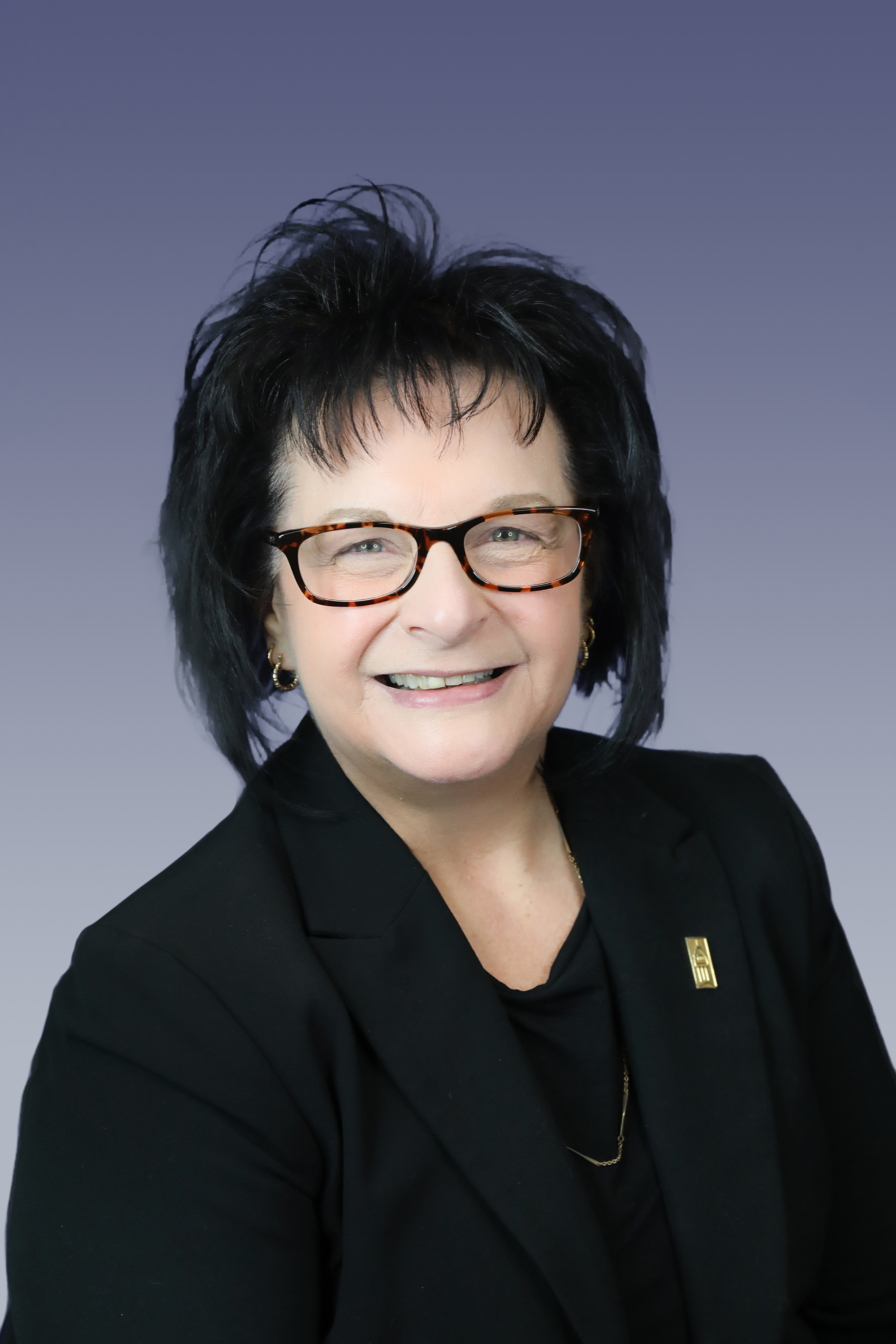 Ann Marie Yuschick Headshot