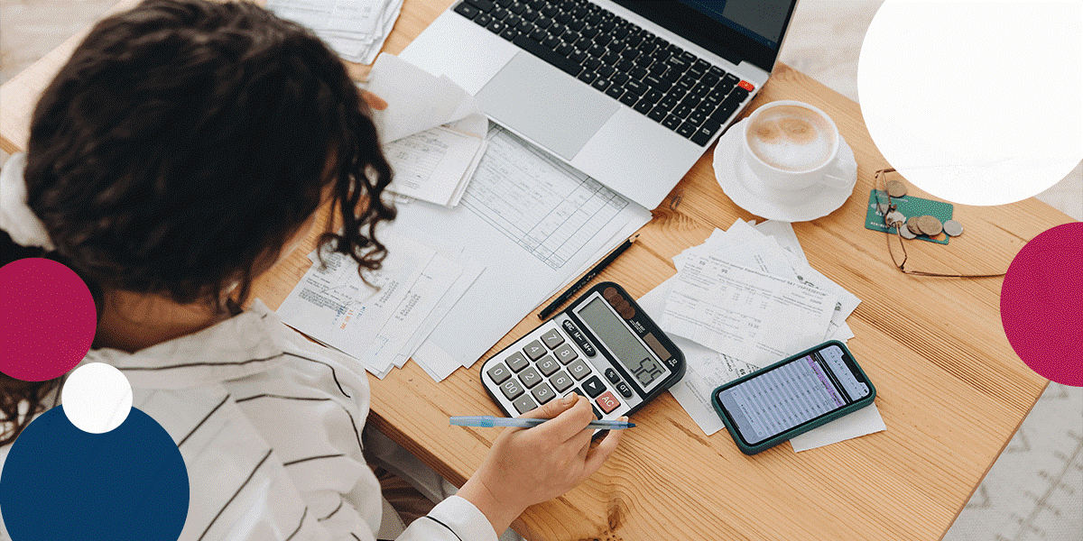Women With Calculator